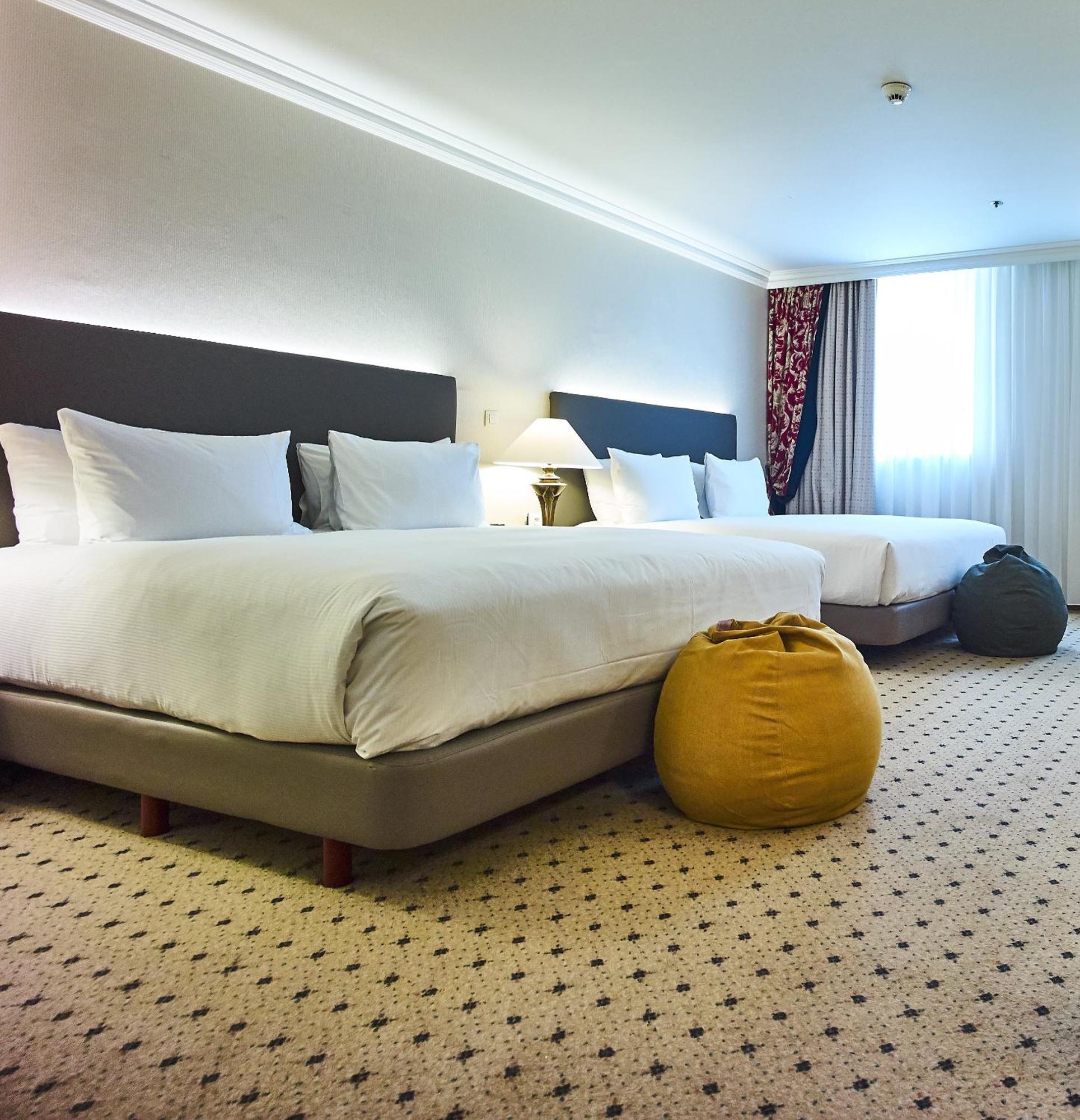 Hilton Old Town 4*